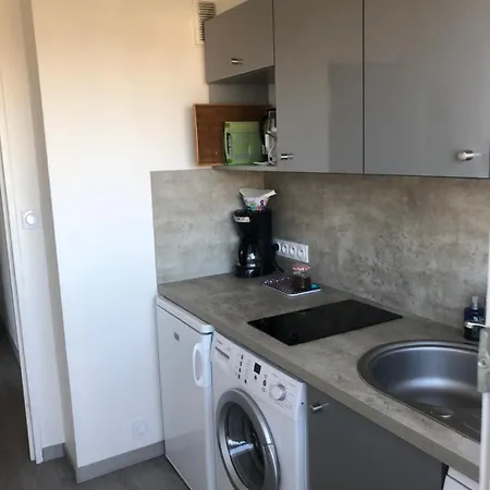 Διαμέρισμα Appartement Lumineux 4 Pers Vue Mer Parking Prive Proche Deauville