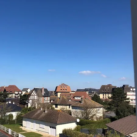 Appartement Lumineux 4 Pers Vue Mer Parking Prive Proche Deauville Villers-sur-Mer