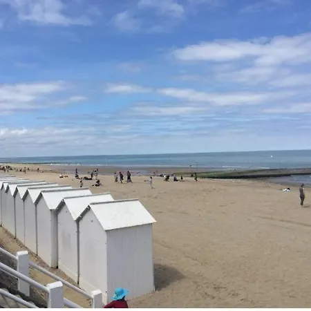 Appartement Lumineux 4 Pers Vue Mer Parking Prive Proche Deauville